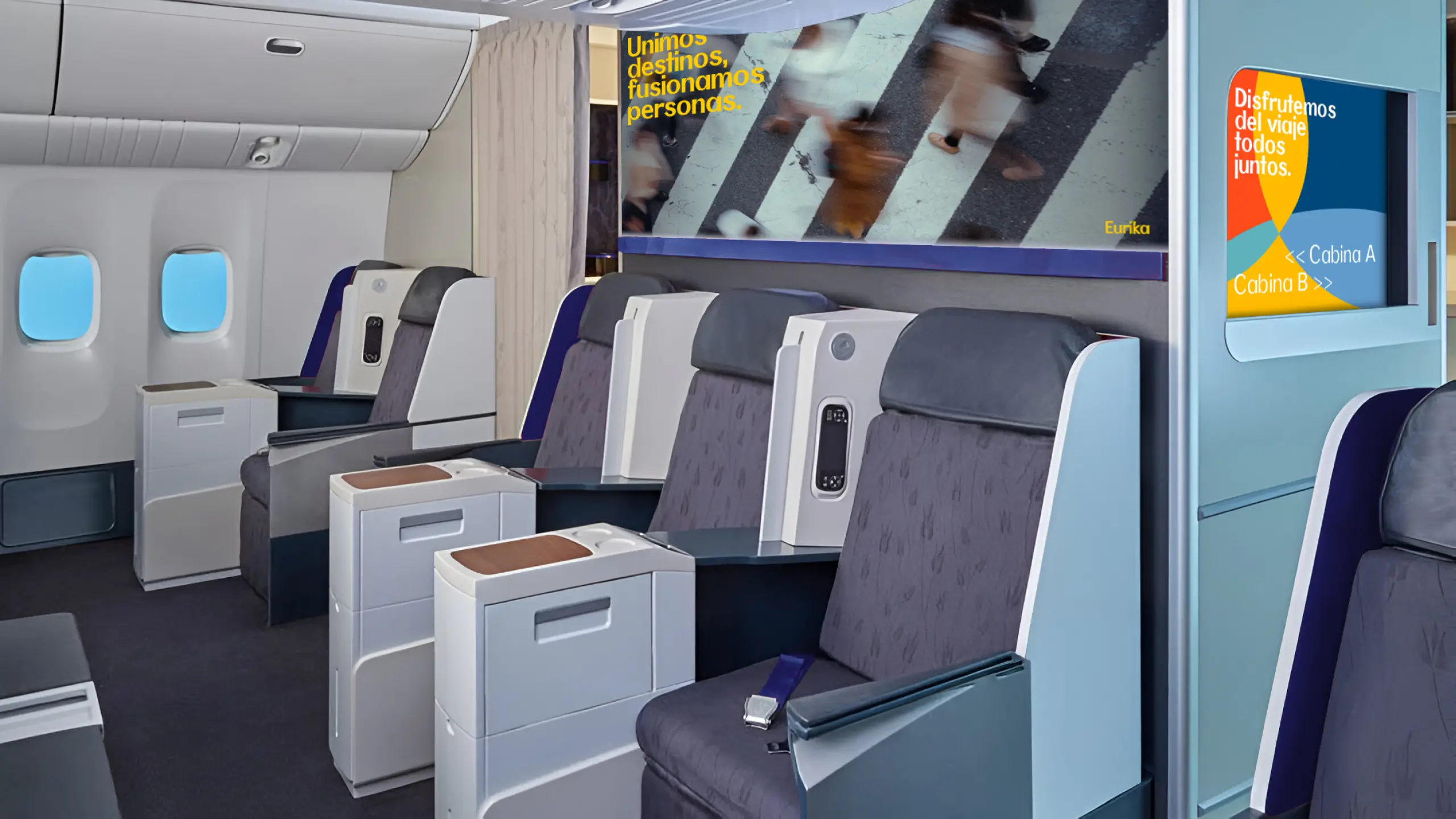 Implementación de la marca en el avión